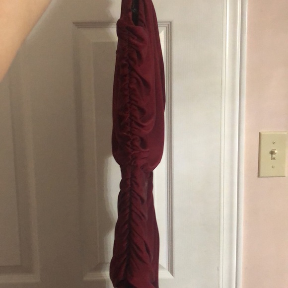 Red fancy jumpsuit - Picture 10 of 11